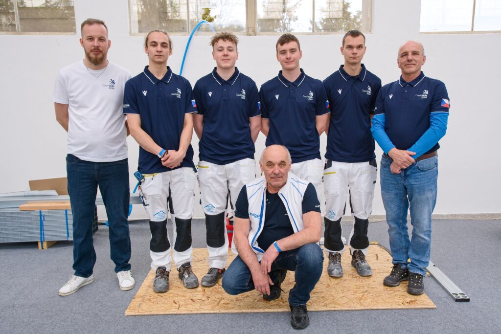 Účastníci CzechSkills 2026 v oboru Montér suchých staveb